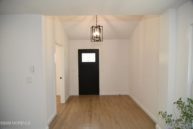 20 Oak Hill Drive, Toms River, NJ 08753