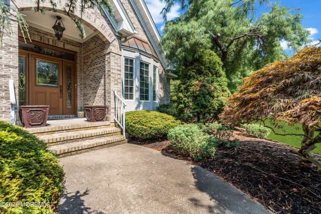 2192 S Tiiu Court, Toms River, NJ 08755