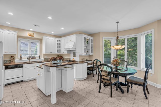 2192 S Tiiu Court, Toms River, NJ 08755