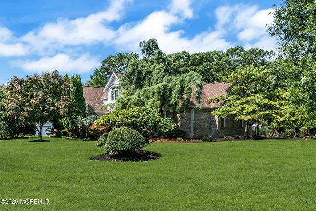 2192 S Tiiu Court, Toms River, NJ 08755