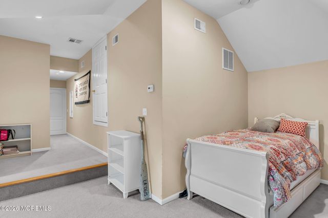 2192 S Tiiu Court, Toms River, NJ 08755