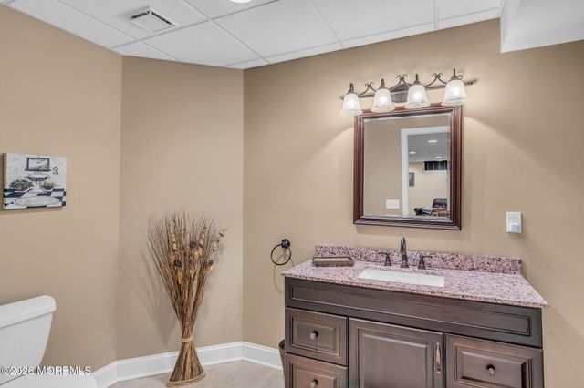 2192 S Tiiu Court, Toms River, NJ 08755