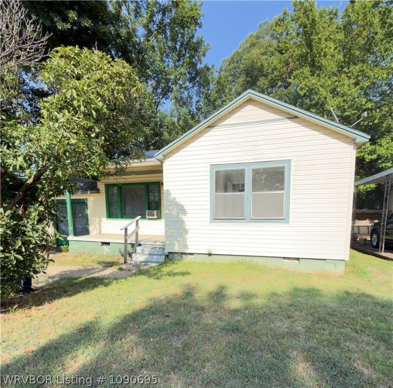 1310 N 33rd Street, Fort Smith, AR 72904