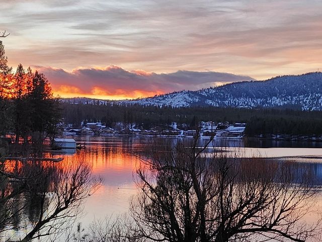 6604 Hwy 291, Nine Mile Falls, WA 99026