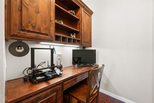 409 Emerald Court, Burleson, TX 76028