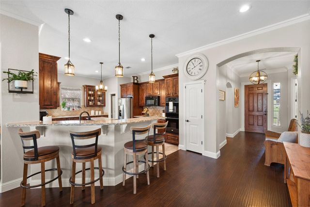 409 Emerald Court, Burleson, TX 76028