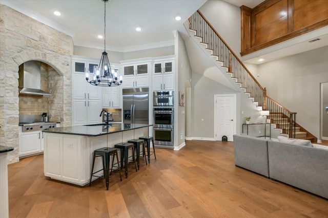 10320 Avery Club DR, Austin, TX 78717