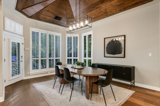 10320 Avery Club DR, Austin, TX 78717