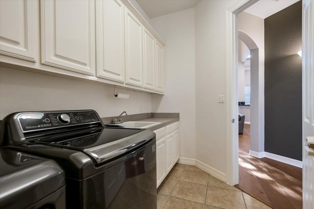 10320 Avery Club DR, Austin, TX 78717