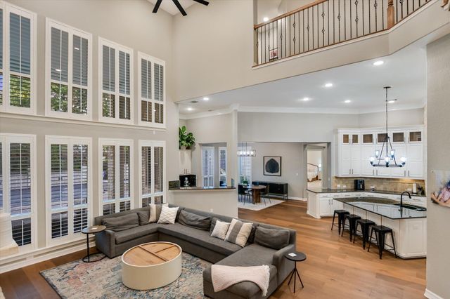 10320 Avery Club DR, Austin, TX 78717