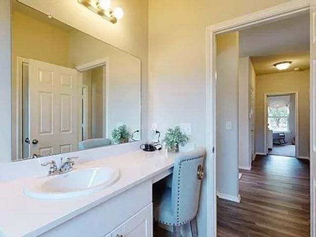 2704 Chittick Street, Pea Ridge, AR 72751