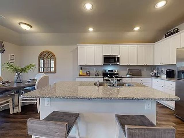 2704 Chittick Street, Pea Ridge, AR 72751