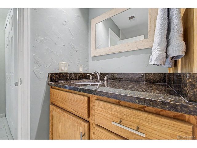1955 S Xanadu Way, Aurora, CO 80014