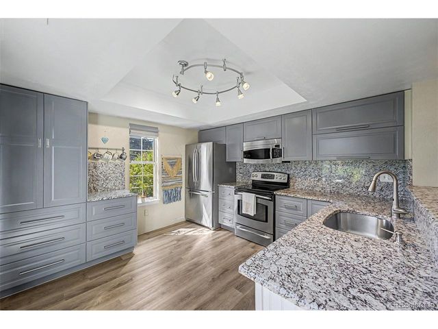 1955 S Xanadu Way, Aurora, CO 80014