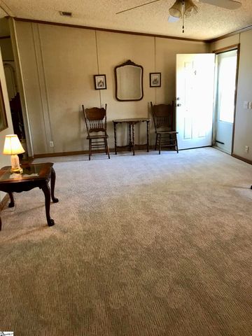 3724 Fairview Road, Fountain Inn, SC 29644