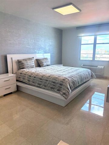 7063 AVE LOS GOBERNADORES, Carolina, PR 00979