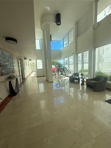 7063 AVE LOS GOBERNADORES, Carolina, PR 00979