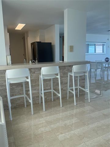 7063 AVE LOS GOBERNADORES, Carolina, PR 00979
