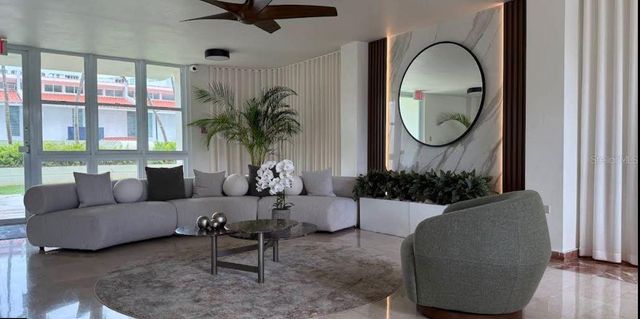 7063 AVE LOS GOBERNADORES, Carolina, PR 00979