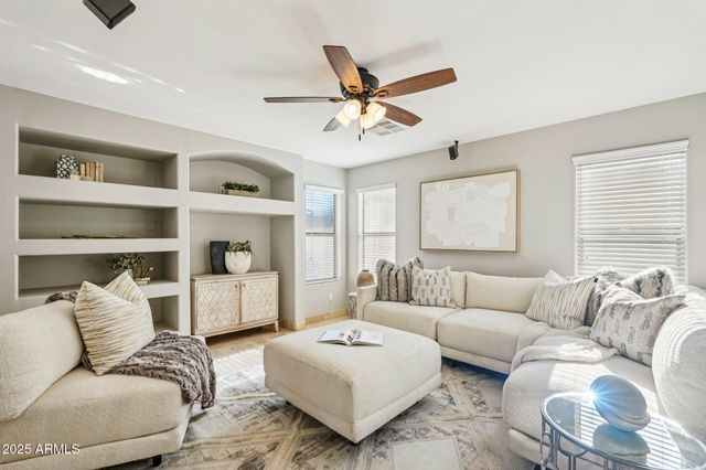 27317 N 63RD Drive, Phoenix, AZ 85083