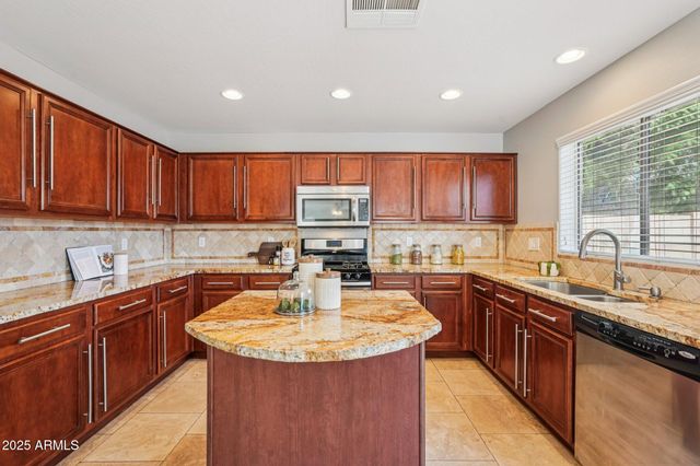 27317 N 63RD Drive, Phoenix, AZ 85083