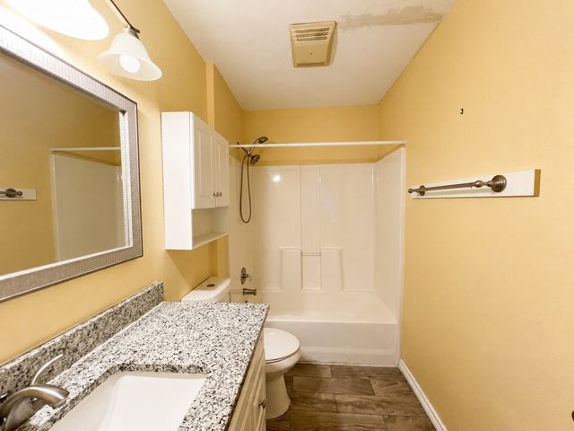 3417 Stanley Avenue, Fort Worth, TX 76110