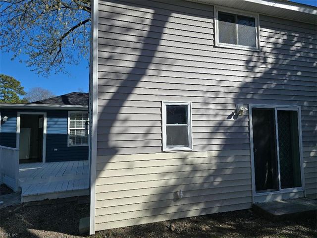 3761 Larkin ST, Norfolk, VA 23513