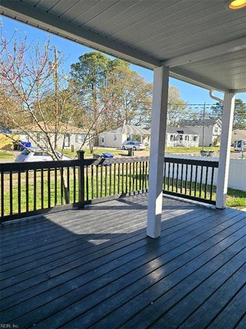 3761 Larkin ST, Norfolk, VA 23513