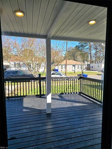 3761 Larkin ST, Norfolk, VA 23513