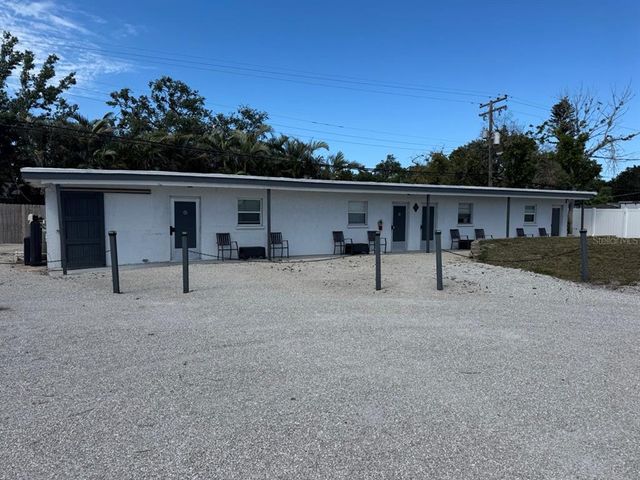 1746 S TAMIAMI TRAIL, Venice, FL 34293