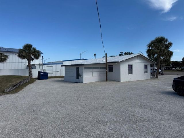 1746 S TAMIAMI TRAIL, Venice, FL 34293