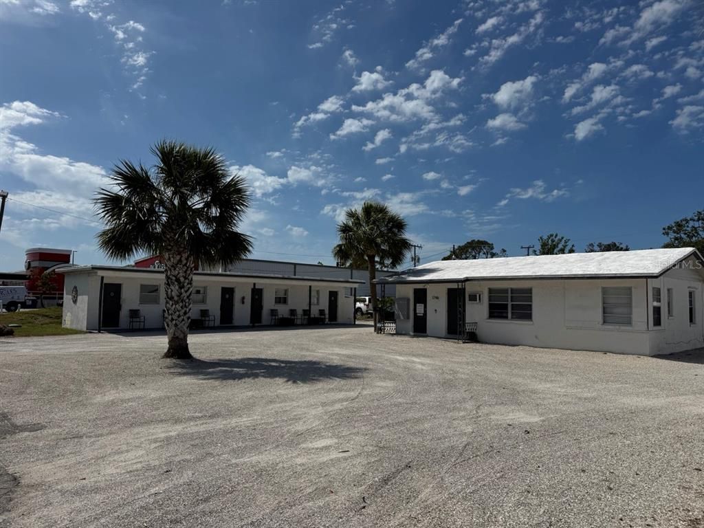 1746 S TAMIAMI TRAIL, Venice, FL 34293