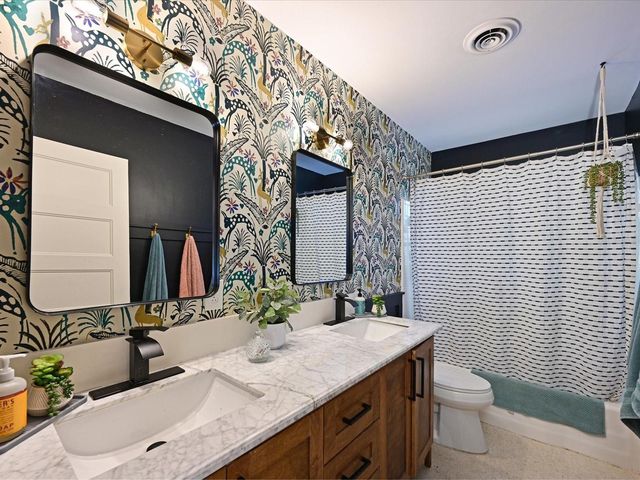 5812 2ND AVE DR NW, Bradenton, FL 34209