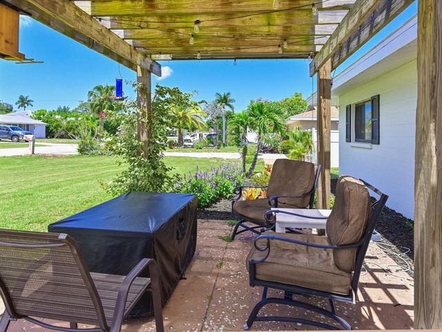 5812 2ND AVE DR NW, Bradenton, FL 34209