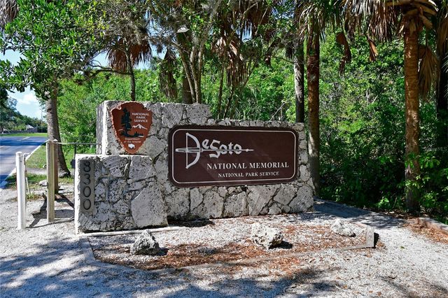 5812 2ND AVE DR NW, Bradenton, FL 34209