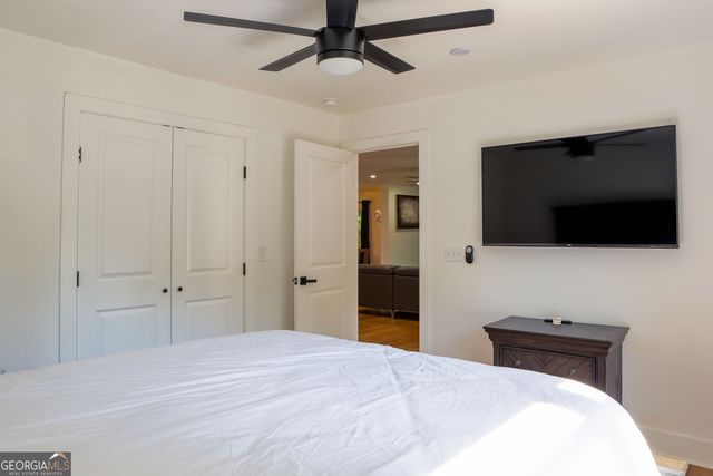 280 W Lake Drive NW, Atlanta, GA 30314