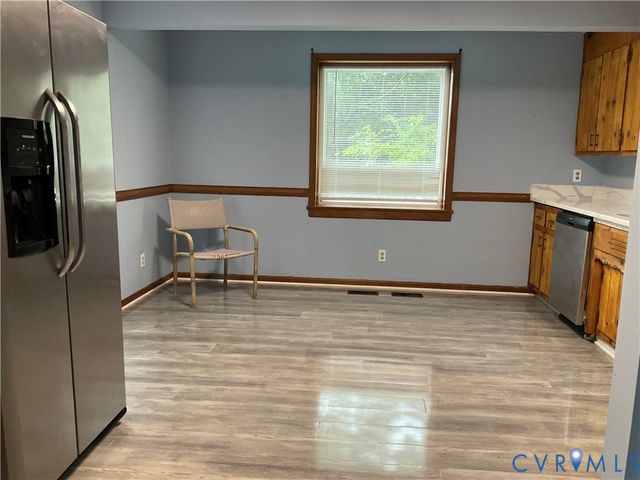 3642 Hawick Dr, Colonial Heights, VA 23834