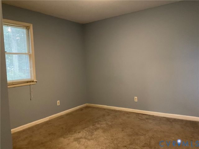3642 Hawick Dr, Colonial Heights, VA 23834