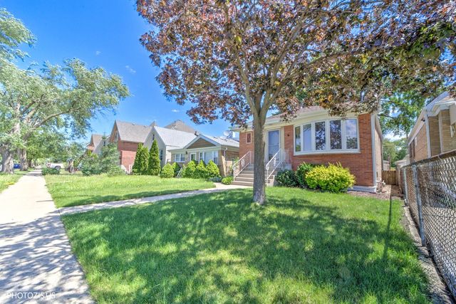 7847 Mason Avenue, Burbank, IL 60459