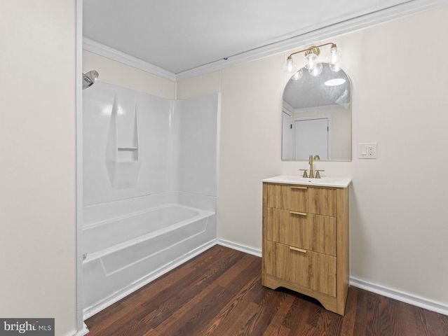 215 ERIAL RD, Pine Hill, NJ 08021