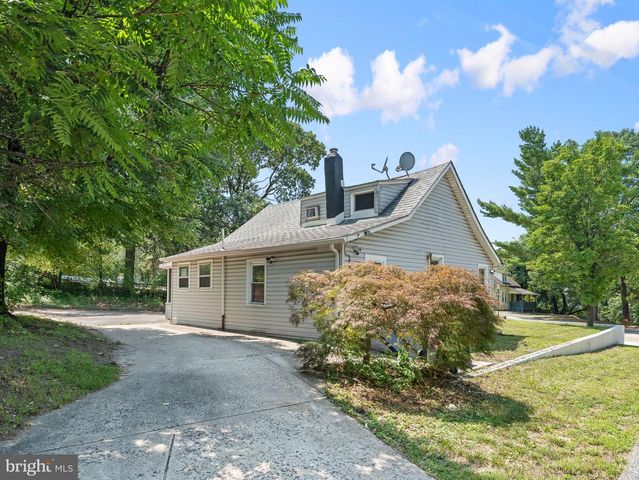 215 ERIAL RD, Pine Hill, NJ 08021