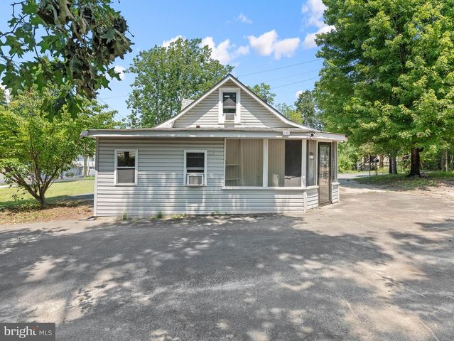 215 ERIAL RD, Pine Hill, NJ 08021