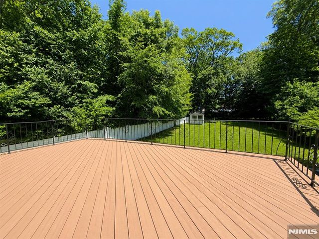 252 Crescent Avenue, Ramsey, NJ 07446
