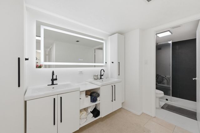 18011 Biscayne Boulevard 1502, Aventura, FL 33160