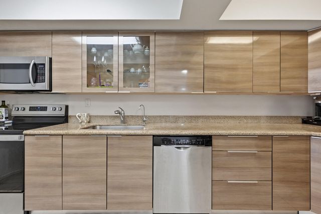 18011 Biscayne Boulevard 1502, Aventura, FL 33160