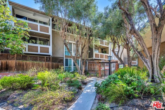 6305 Green Valley Circle 213, Culver City, CA 90230