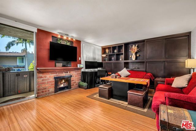 6305 Green Valley Circle 213, Culver City, CA 90230