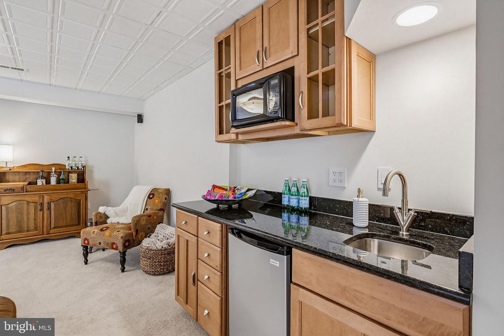 Image 54 of property listing at 5335 SUNNY FIELD CT, Ellicott City, MD 21043