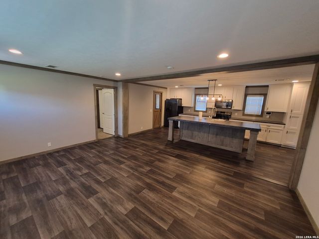 7151 Woodlake Pkwy Lot 451, San Antonio, TX 78218