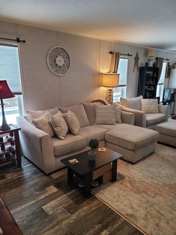 56 Third Street, Barrington, NH 03825